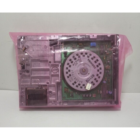 Toshiba 49T107564-6 Floppy Disk Drive - Picture 12 of 12